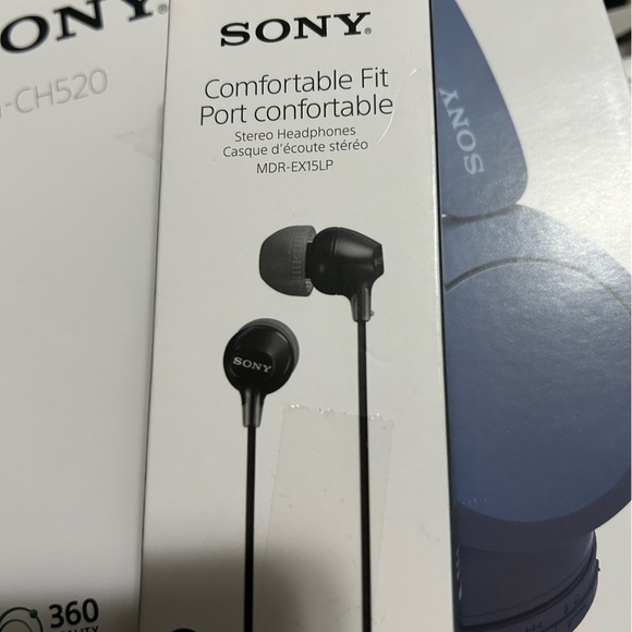 Sony In-Ear Headphones - Black - Picture 3 of 3